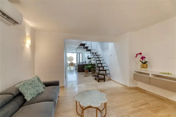 203 FORTALEZA ST #4, San Juan, PR 00901