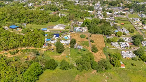 685 TIERRAS NUEVAS SALIENTE WARD, Manati, PR 00674