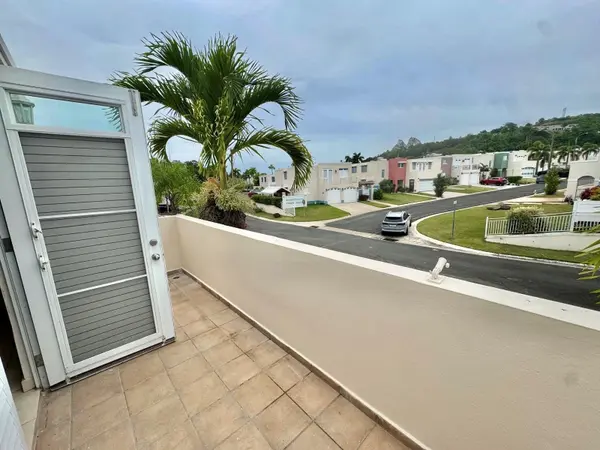26 VEREDA ANCHA, Canovanas, PR 00729