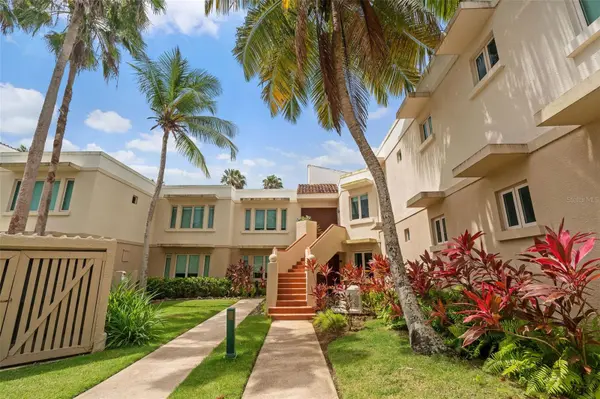 . LAKESIDE VILLAS #D4, Vega Alta, PR 00692