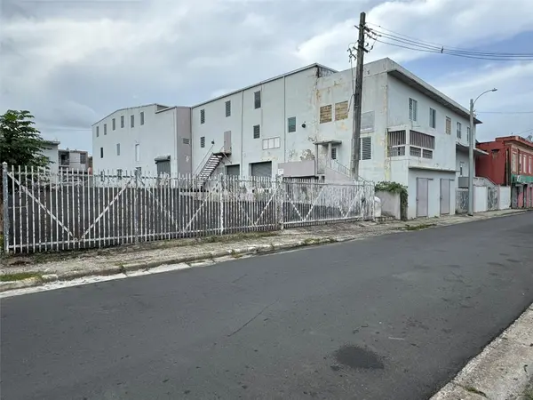 PR 33 AV RAFAEL CORDERO #110, Caguas, PR 00725