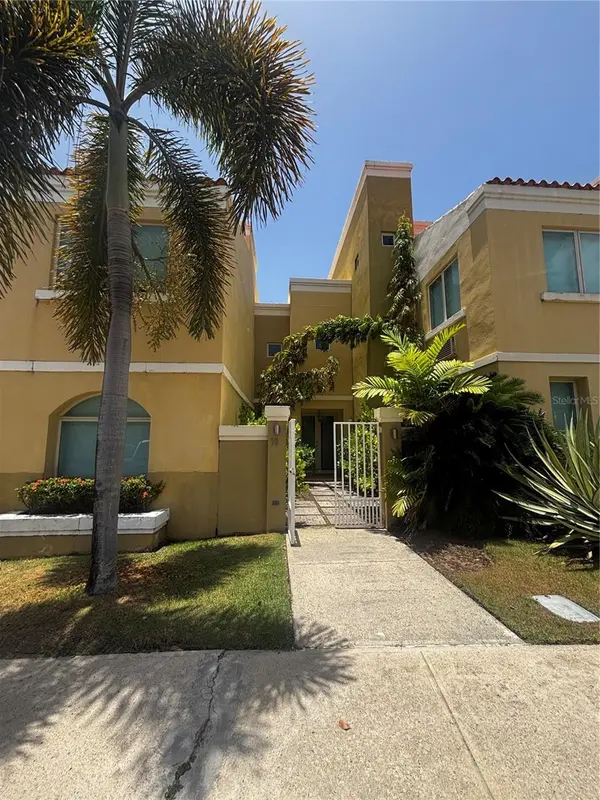 98 VIA POSITANO #98, Humacao, PR 00791