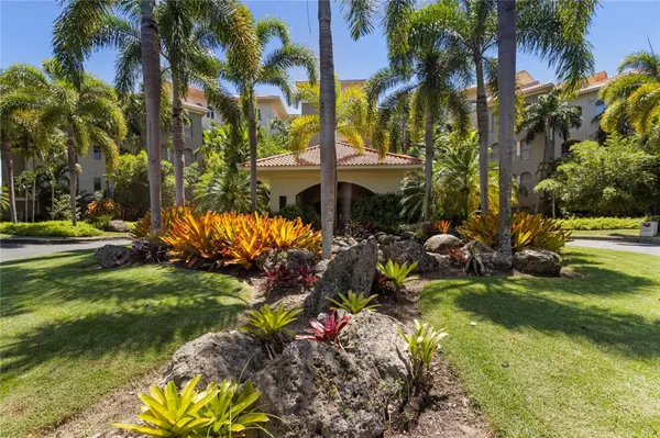 500 PLANTATION DR #3-202, Dorado, PR 00646