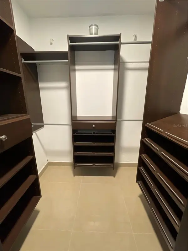 CV2R+3G8 LUIS VIGOREAUX AVE #10b, Guaynabo, PR 00966