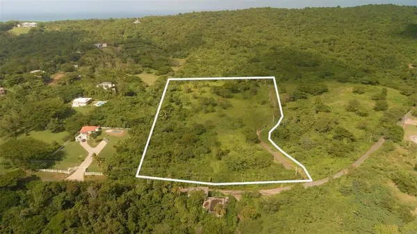 1 PR-995, Vieques, PR 00765