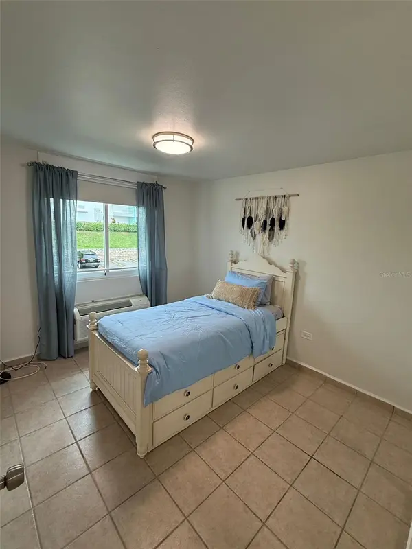 96QJ+3RG CLL LAS COLINAS #301, Rio Grande, PR 00745
