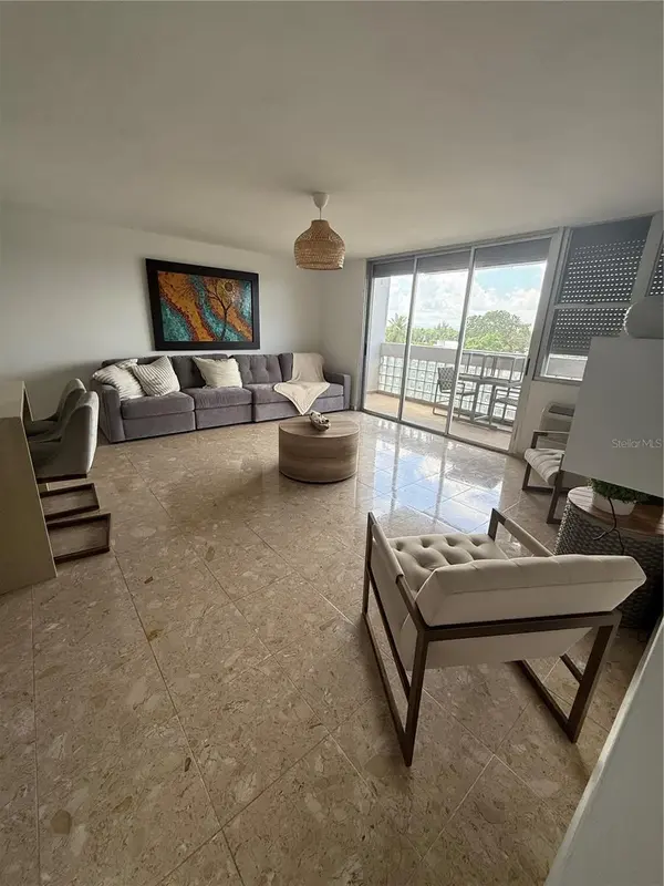 3001 ave isla verde PLAZA DEL MAR #405, Carolina, PR 00979