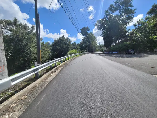 CARR 829, KM 2.3 BO. BUENA VISTA, Bayamon, PR 00956