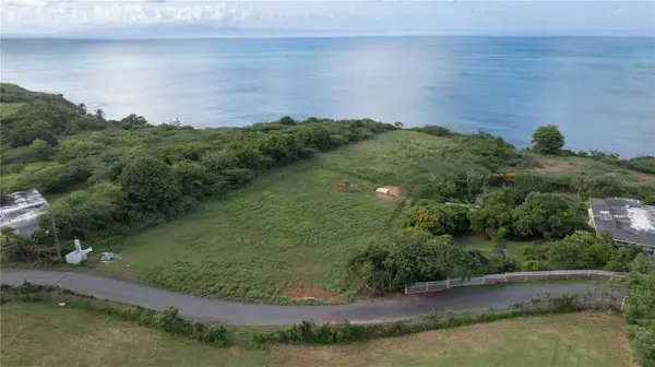 2 CALLE CAÑON, Vieques, PR 00765