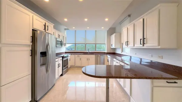1-02 CAOBA ST #312-6, Guaynabo, PR 00969