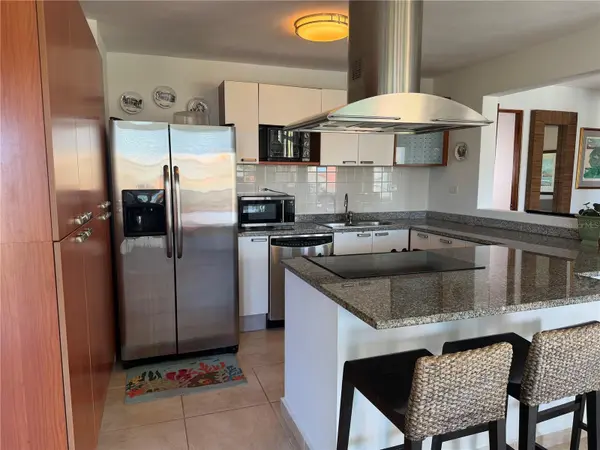 Apt B-205 COND. HARBOUR POINTS, Humacao, PR 00791