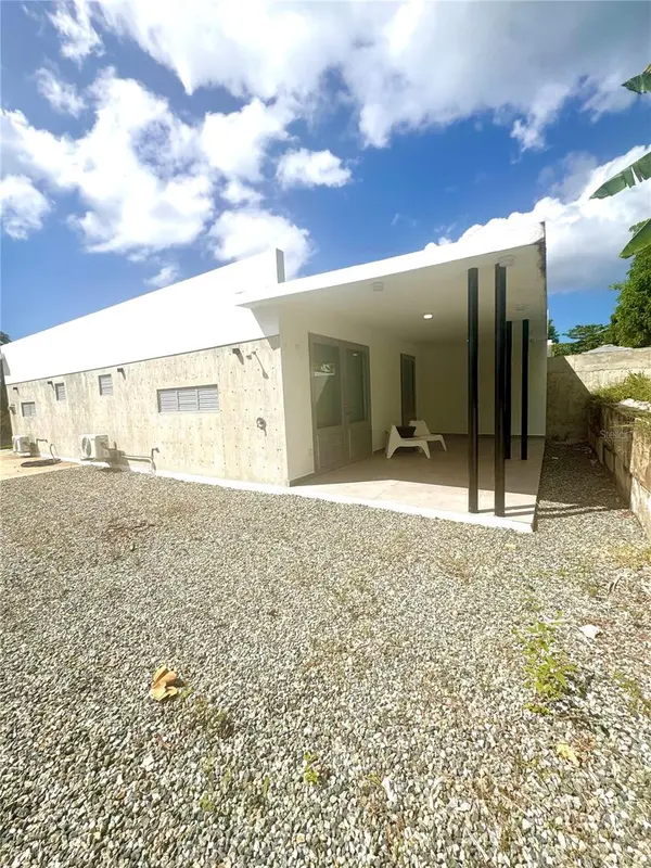 Benjamin Gomez BENJAMIN GOMEZ, Rincon, PR 00677