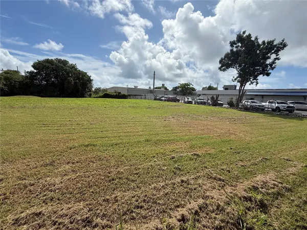 CUATRO CALLES ARROYO AVE, Arroyo, PR 00714