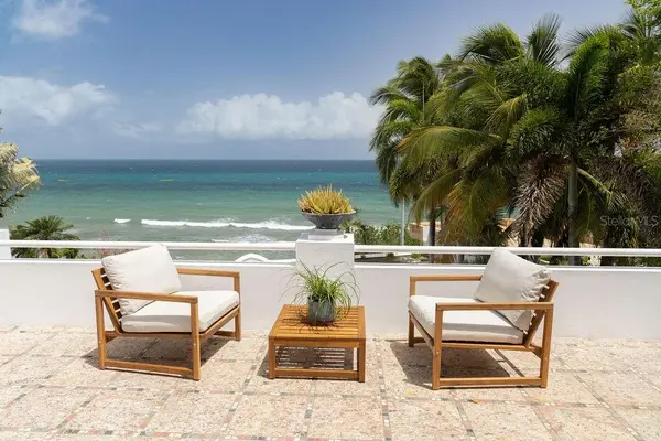 411 BRAVOS DE BOSTON, Vieques, PR 00765
