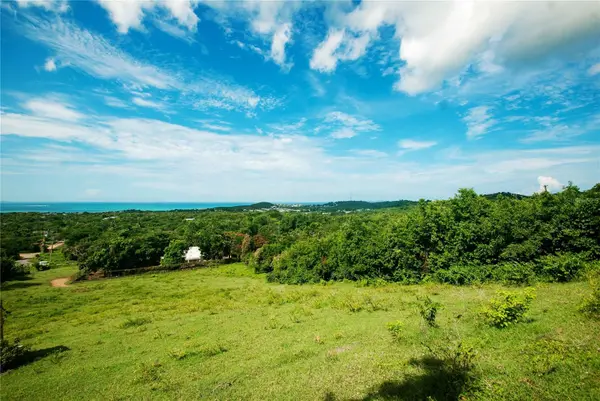 14 CALLE 16, Vieques, PR 00765