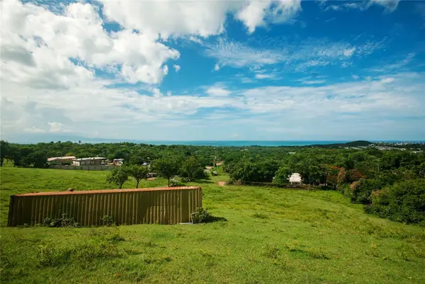 14 CALLE 16, Vieques, PR 00765