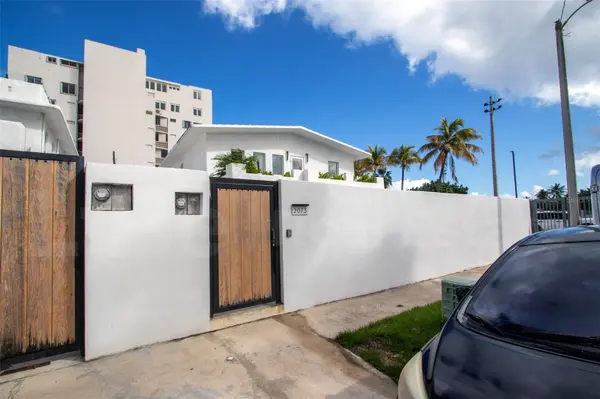 2073 CACIQUE ST, San Juan, PR 00911