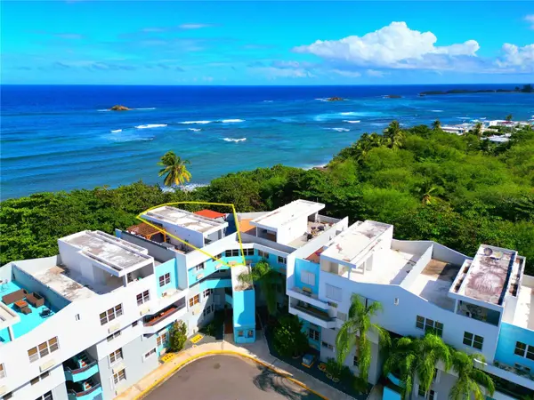 St 686 COND. CHALETS DE LA PLAYA #579, Vega Baja, PR 00693