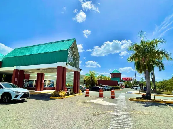 300 AVENIDA LAS CUMBRES, San Juan, PR 00926