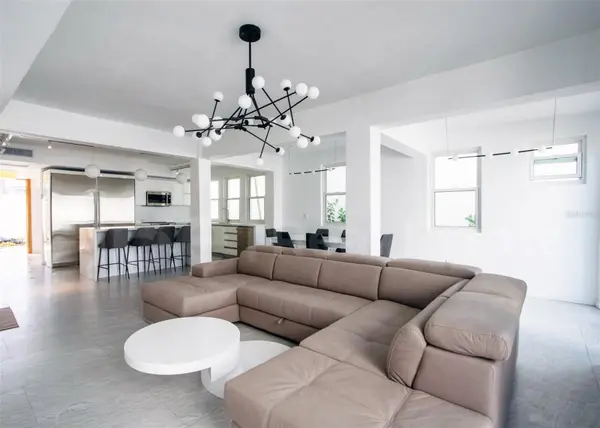 2071 CACIQUE ST, San Juan, PR 00911