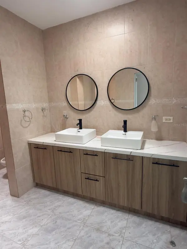 763 SAN SALVADOR, Caguas, PR 00725