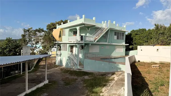 24 CALLE CORAL PLAYA SANTA, Guanica, PR 00653