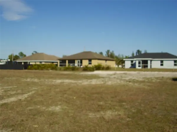 3527 E GATOR CIR, Cape Coral, FL 33909