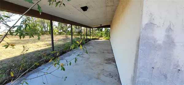 6012 LORRAINE RD, Bradenton, FL 34211