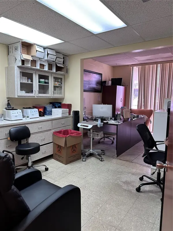 812 W OAK ST, Kissimmee, FL 34741