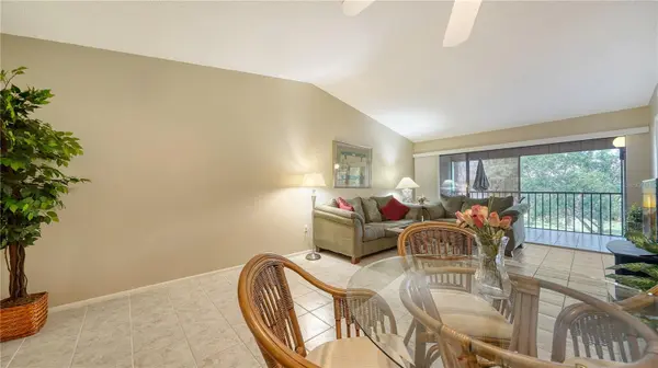 5649 SUMMER SIDE LN #41B, Sarasota, FL 34231