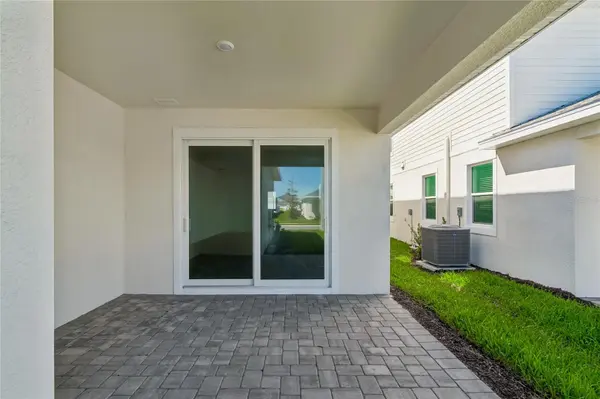 8111 SEAFLOWER Pkwy, Bradenton, FL 34210
