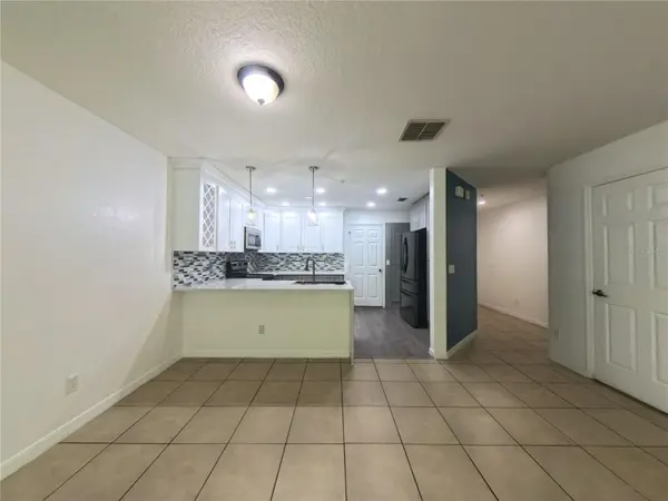 215 GLOWING PEACE LN #86, Orlando, FL 32824