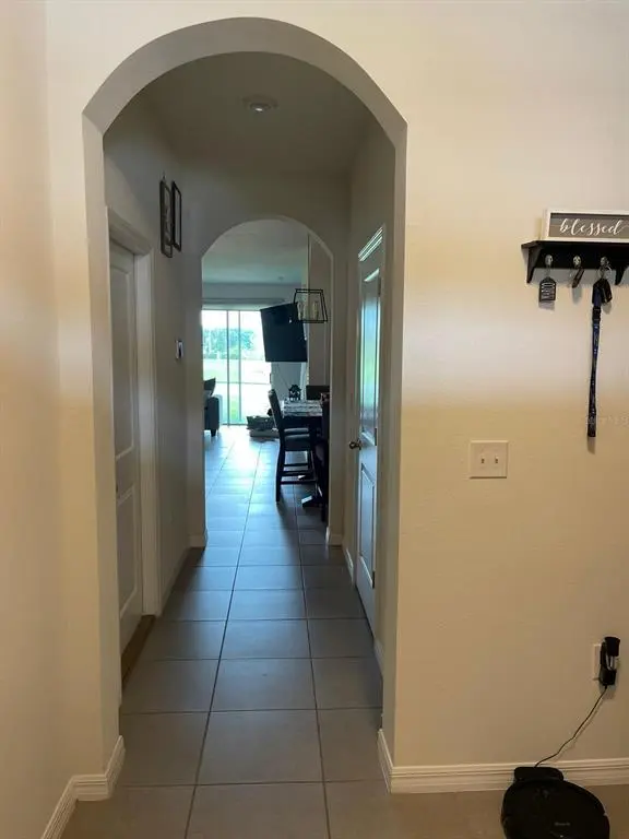 1909 HOVENWEEP RD, Wesley Chapel, FL 33543