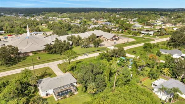 18571 EDGEWATER DR, Port Charlotte, FL 33948