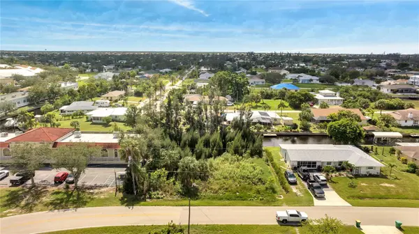 215 POMPANO TER, Punta Gorda, FL 33950