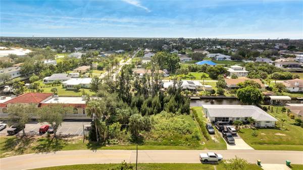 215 POMPANO TER, Punta Gorda, FL 33950