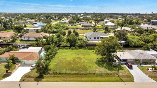 321 POMPANO TER, Punta Gorda, FL 33950
