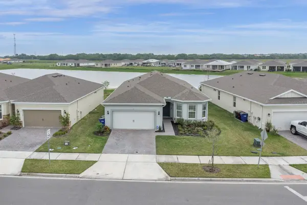 2010 SPRING SHOWER CIR, Kissimmee, FL 34744