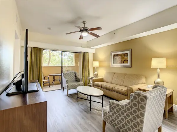 12538 FLORIDAYS RESORT DR #C-211, Orlando, FL 32821