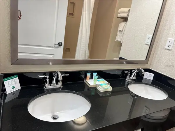 3000 MAINGATE LN #228, Kissimmee, FL 34747