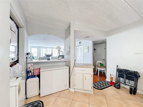 6065 NW 186TH ST #312, Hialeah, FL 33015