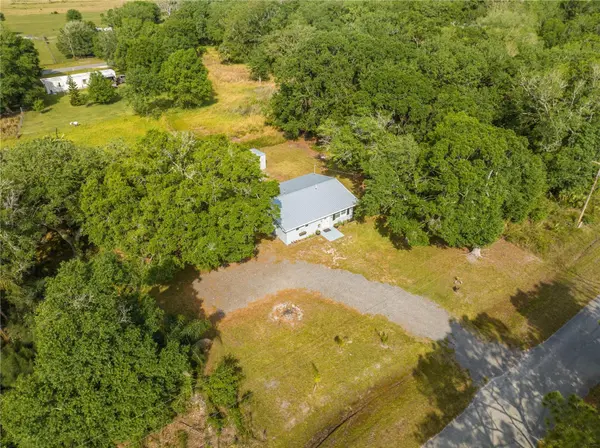 150 N POST OFFICE RD, Kenansville, FL 34739