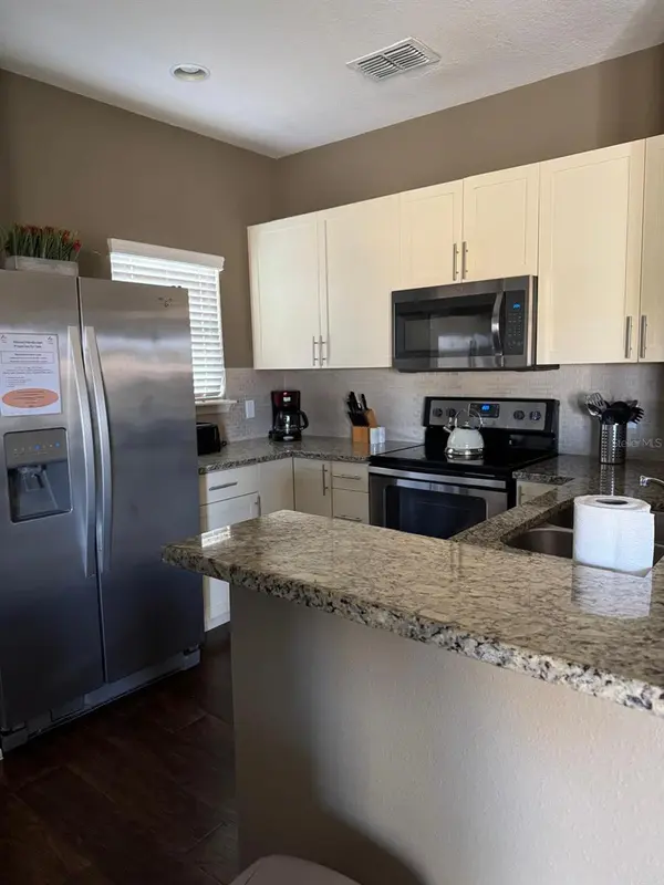 8981 SHINE DR, Kissimmee, FL 34747