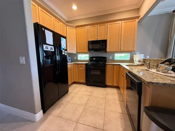 1514 EUSTON DR, Reunion, FL 34747
