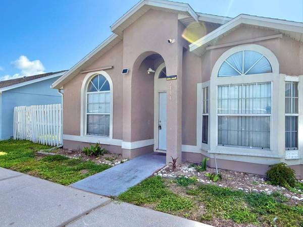 2414 HARBOR TOWN DR, Kissimmee, FL 34744