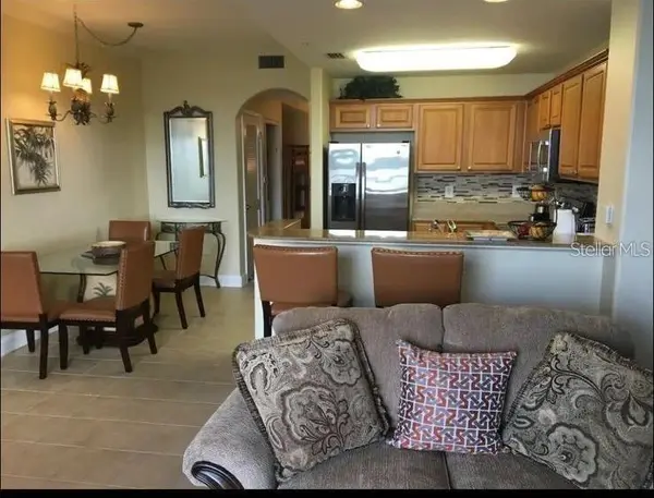 13415 BLUE HERON BEACH DR #304, Orlando, FL 32821