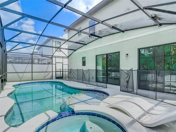 1326 BUTTERFLY ORCHID RD, Davenport, FL 33837