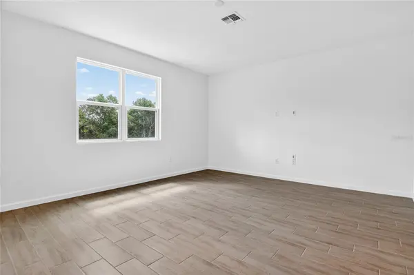 729 LAKE DELL AVE, Dundee, FL 33838