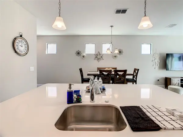 208 VILLA DOMANI CIR, Davenport, FL 33896