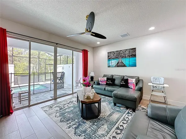 1425 SERENDIPITY LN, Clermont, FL 34714